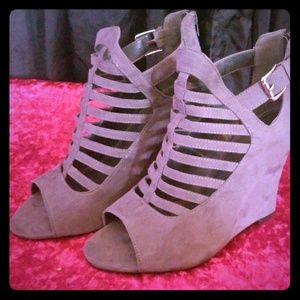 Gray Wedge Heels 12W